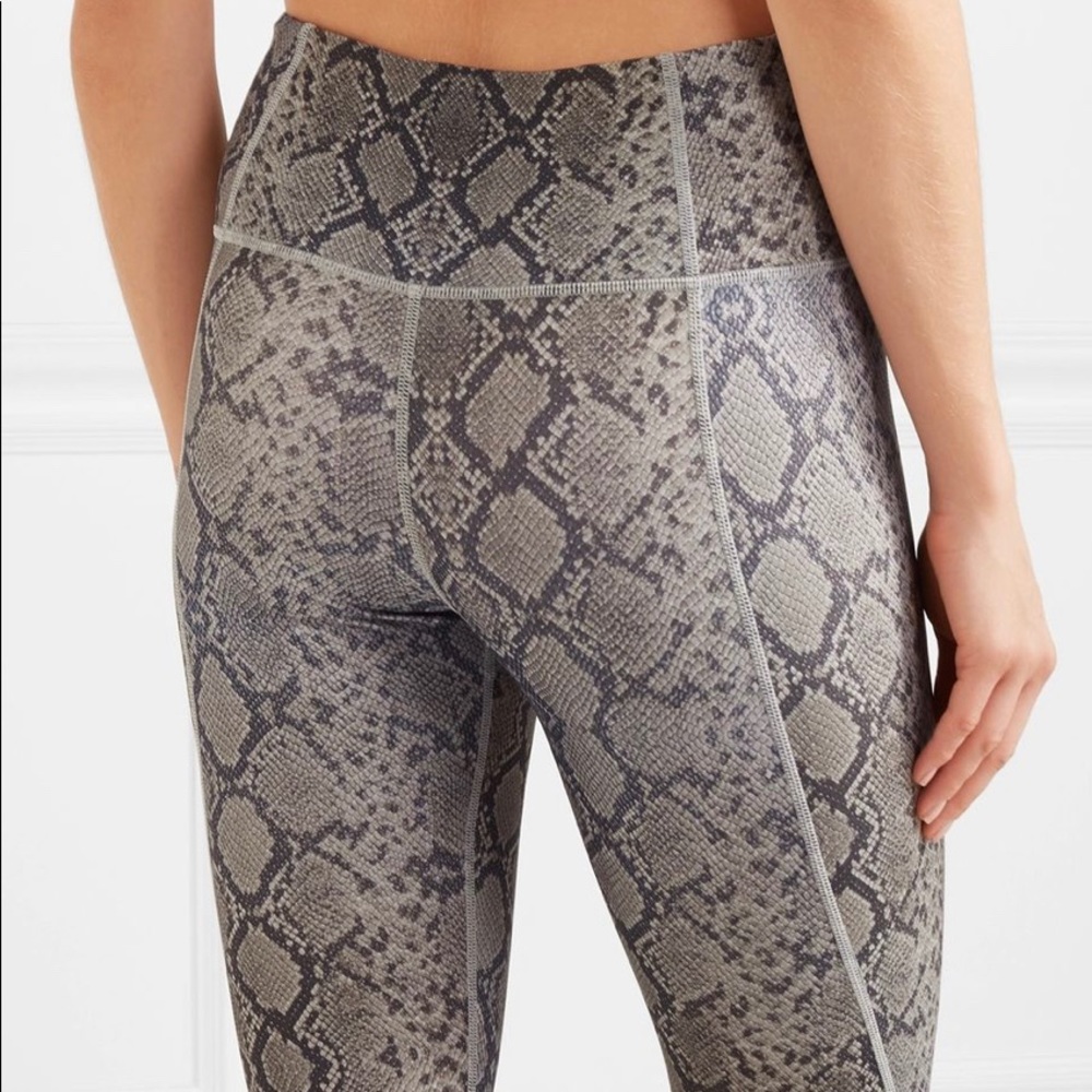 VARLEY snake-print leggings